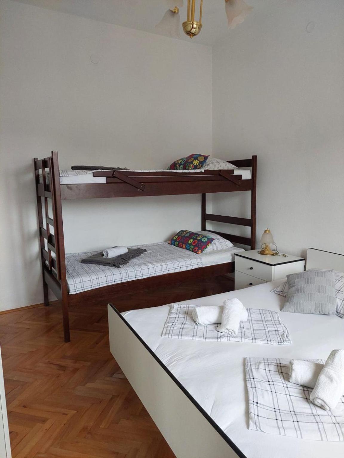 Apartments Pavao Postira Exterior photo